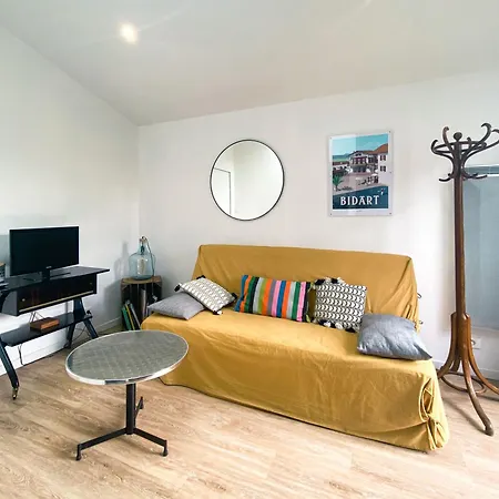 Ilbarritz, T2 Proche Plage/parking/terrasse Lejlighed *