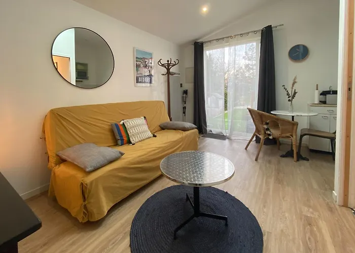 Ilbarritz, T2 Proche Plage/parking/terrasse