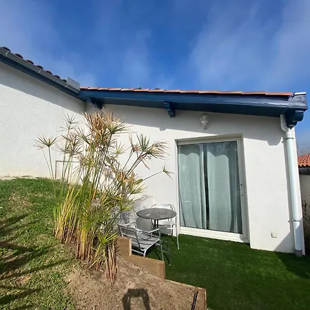 Apartamento Ilbarritz, T2 Proche Plage/parking/terrasse