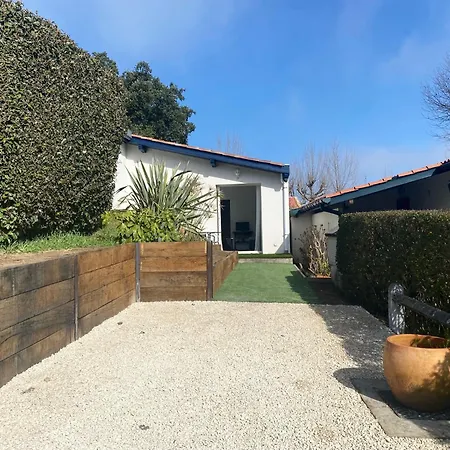 Appartement Ilbarritz, T2 Proche Plage/parking/terrasse